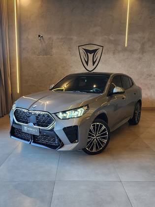 BMW X2 2.0 TURBO GASOLINA XDRIVE20I M SPORT STEPTRONIC BMW X2 2.0 TURBO GASOLINA XDRIVE20I M SPORT STEPTRONIC
